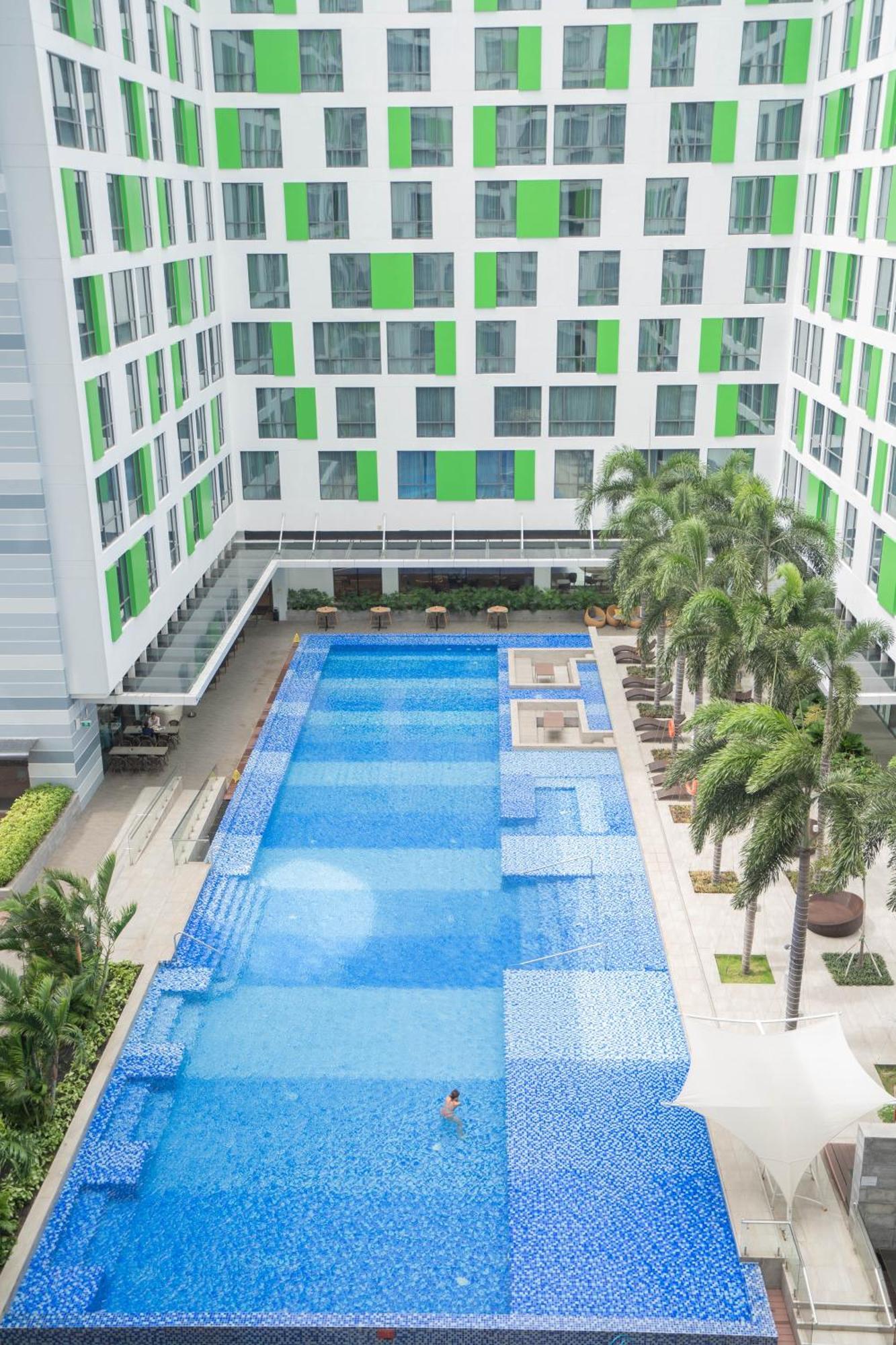 Căn hộ One Bedroom At Republic Plaza - Pool & View TP. Hồ Chí Minh